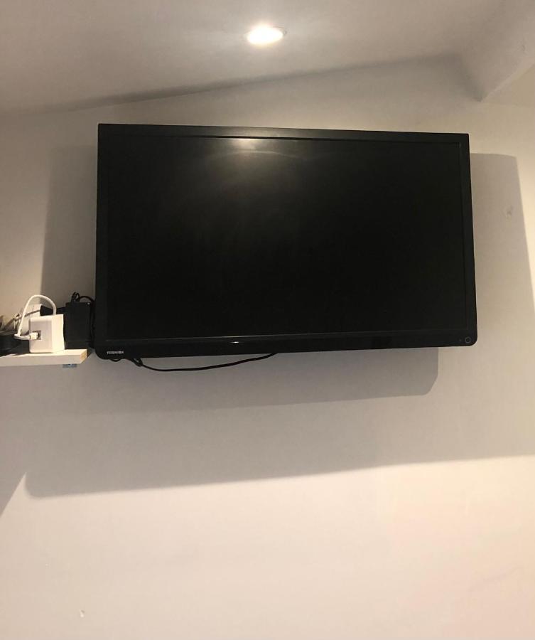 Studette Avec Exterieur Climatisee Marseille Ngoại thất bức ảnh